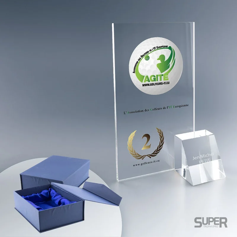 Trophée Podium en verre personnalisé